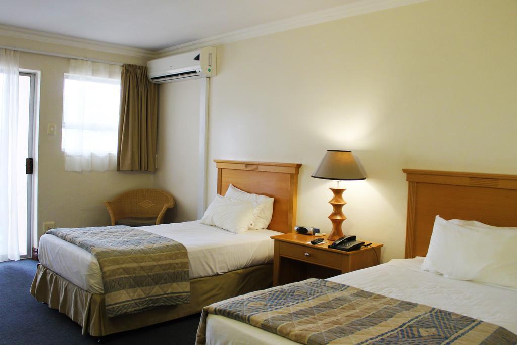 The George Hotel Manzini Ngoại thất bức ảnh