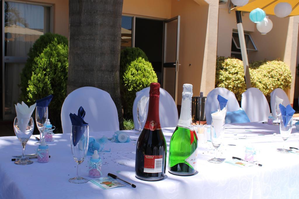 The George Hotel Manzini Ngoại thất bức ảnh
